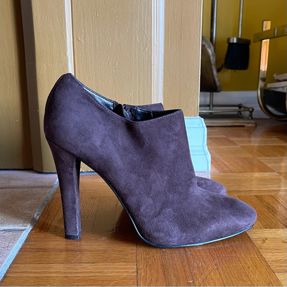 Ralph Lauren Brown Suede Ankle Heel Booties ''Janae''